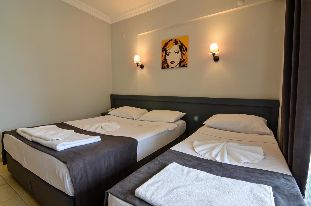 מרמריס Berry Bella Hotel מראה חיצוני תמונה