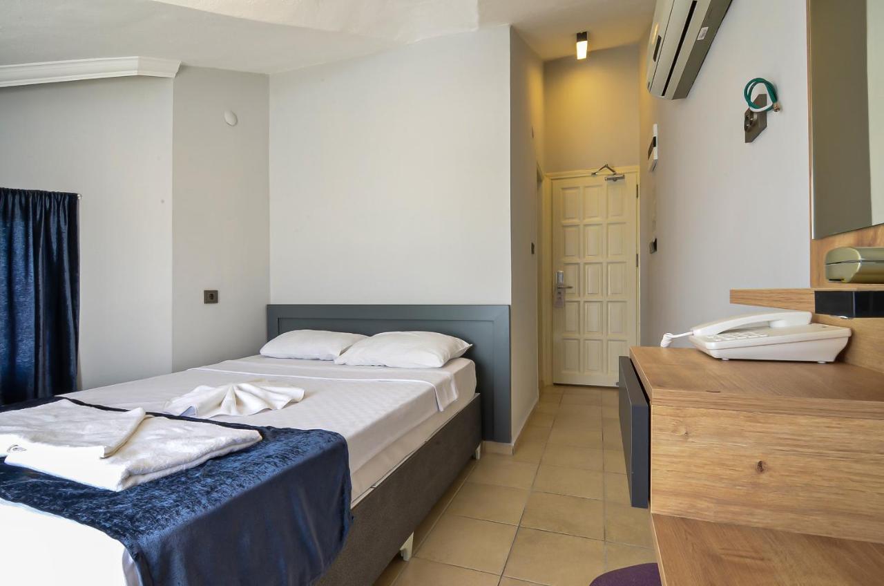 מרמריס Berry Bella Hotel מראה חיצוני תמונה