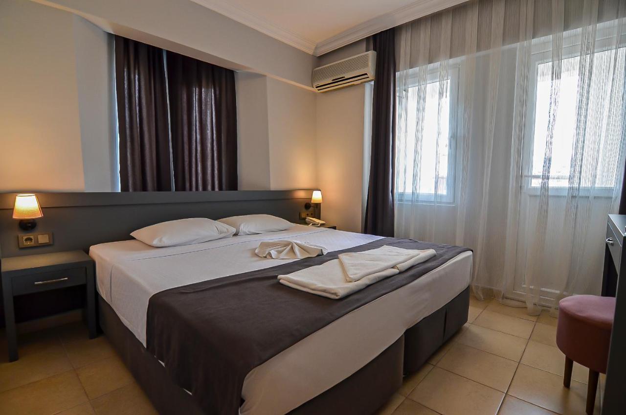 מרמריס Berry Bella Hotel מראה חיצוני תמונה